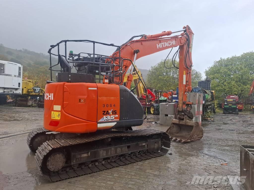 Hitachi ZX 135 US-6 Excavadoras de cadenas