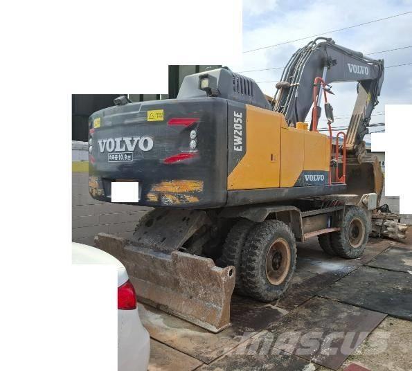 Volvo EW 205E Excavadoras de ruedas