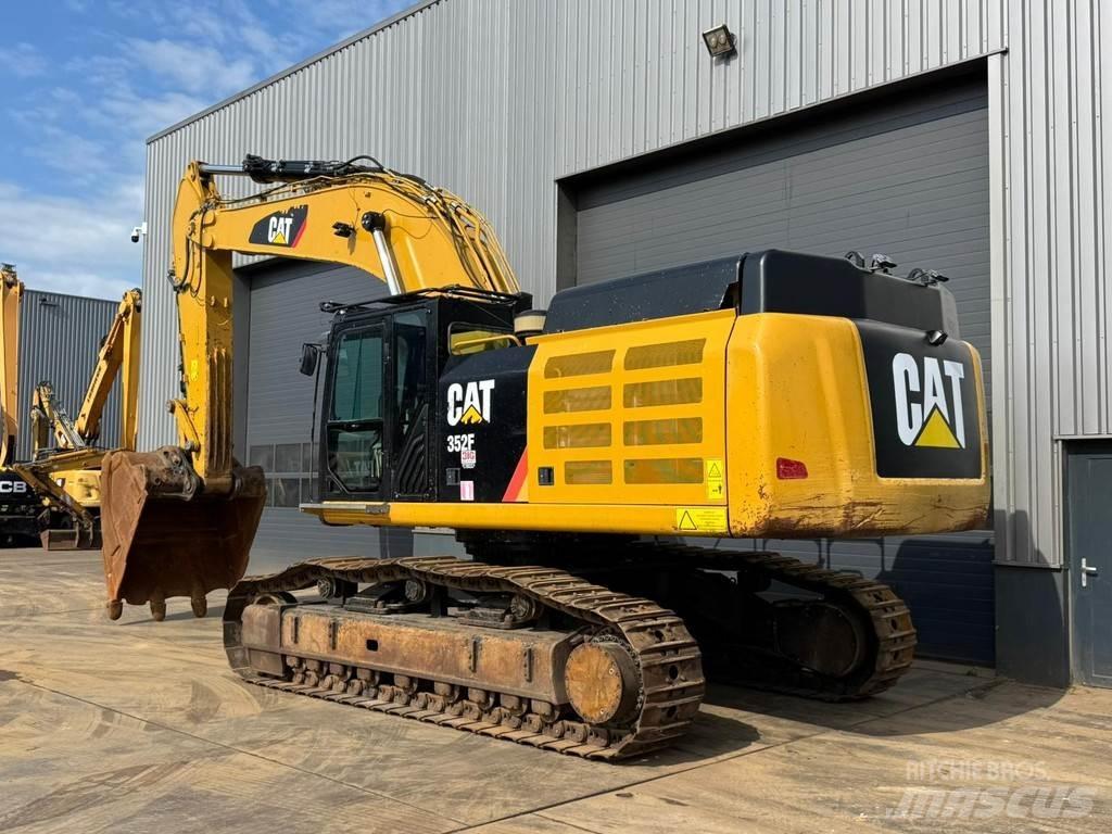 CAT 352F Excavadoras especiales