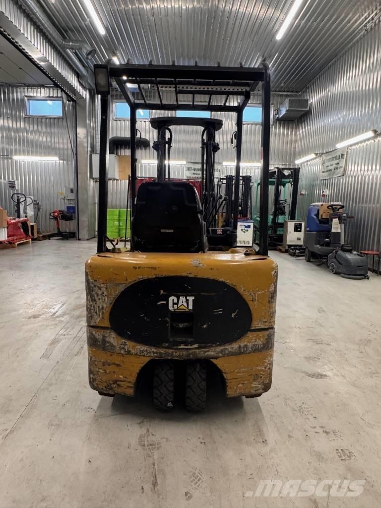 CAT EP 18 KT Carretillas de horquilla eléctrica