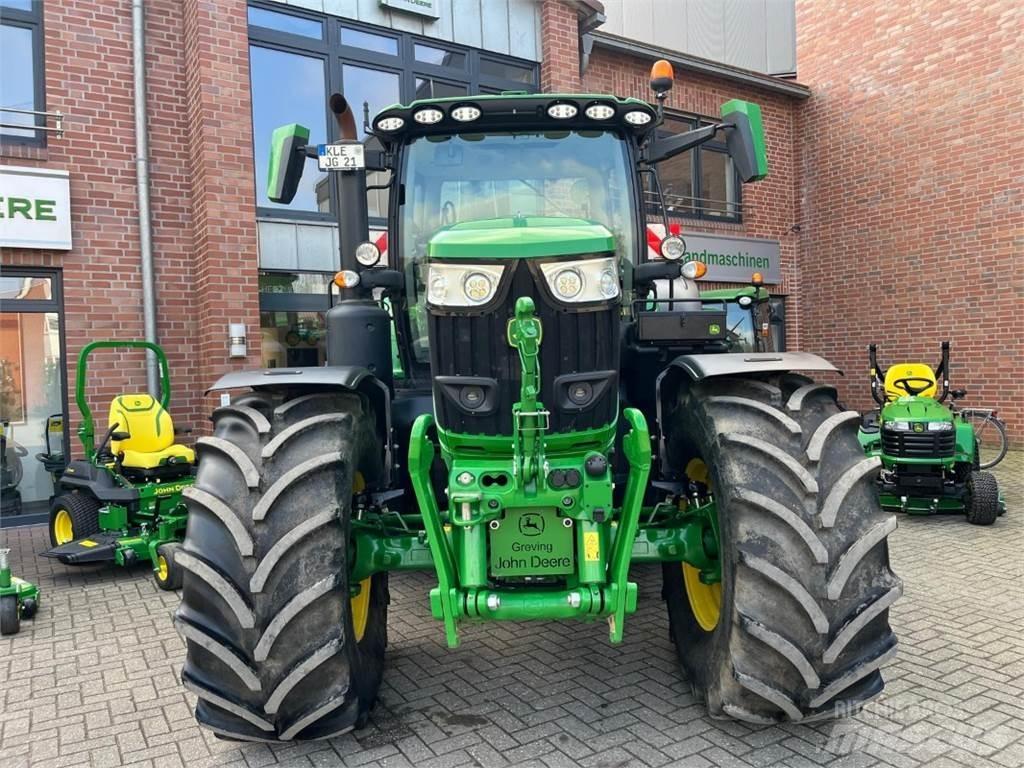 John Deere 6R215 Tractores