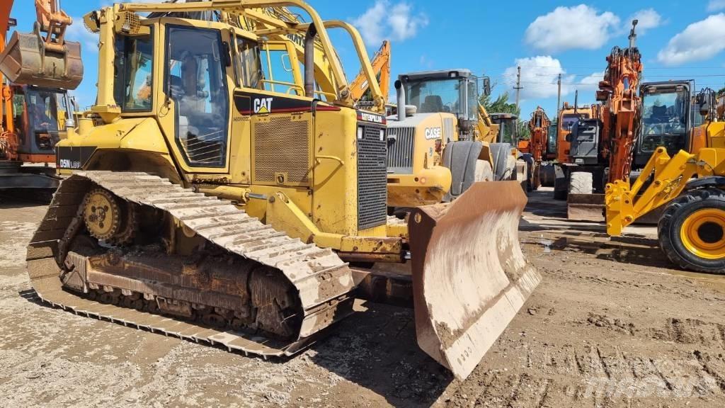 CAT D 5 N LGP Buldozer sobre oruga