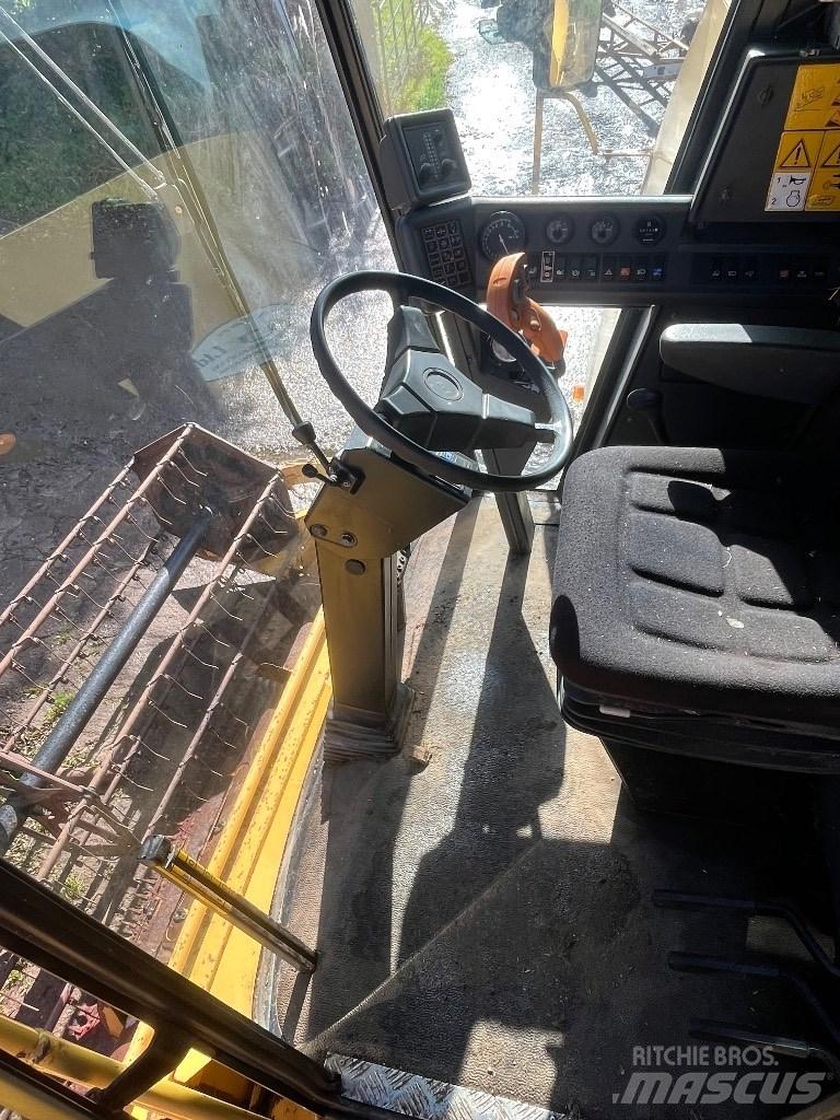 New Holland TC 56 H Cosechadoras combinadas