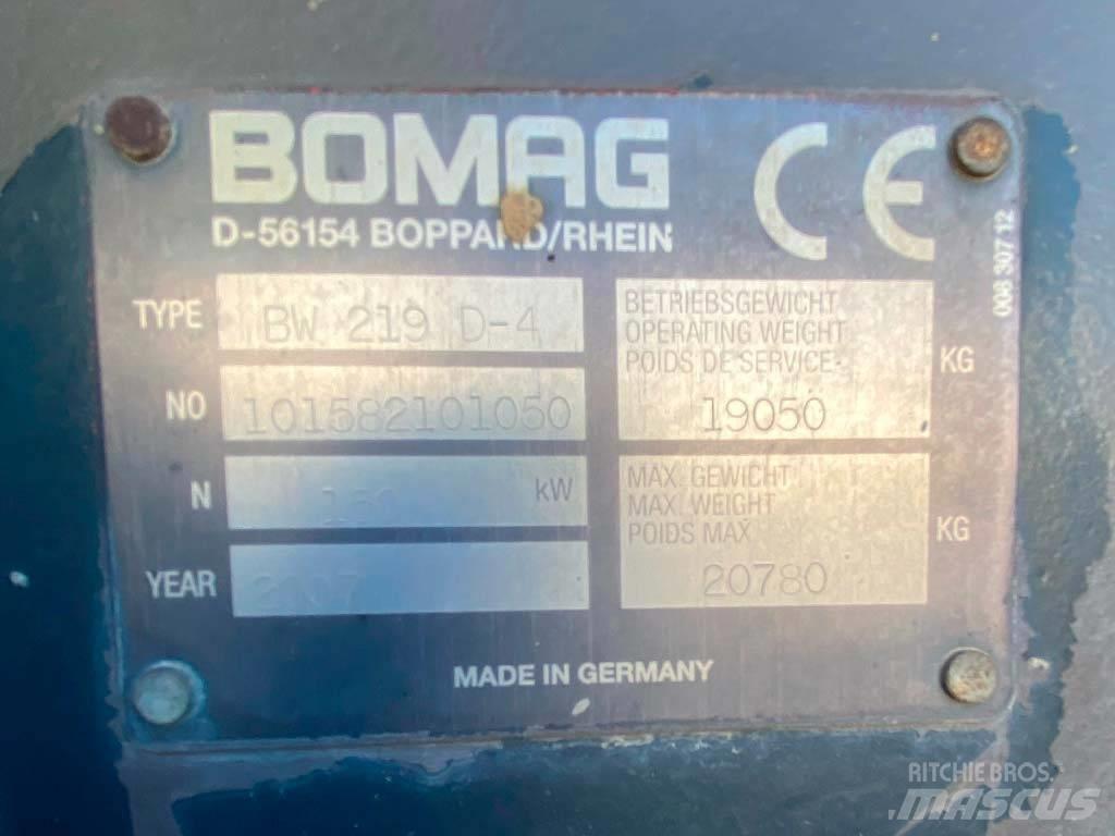 Bomag BW 219 D-4 Rodillos de un solo tambor
