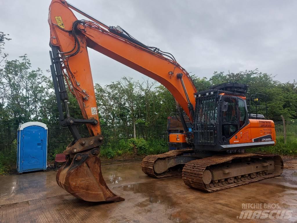 Doosan DX 225 LC-5 Excavadoras de cadenas