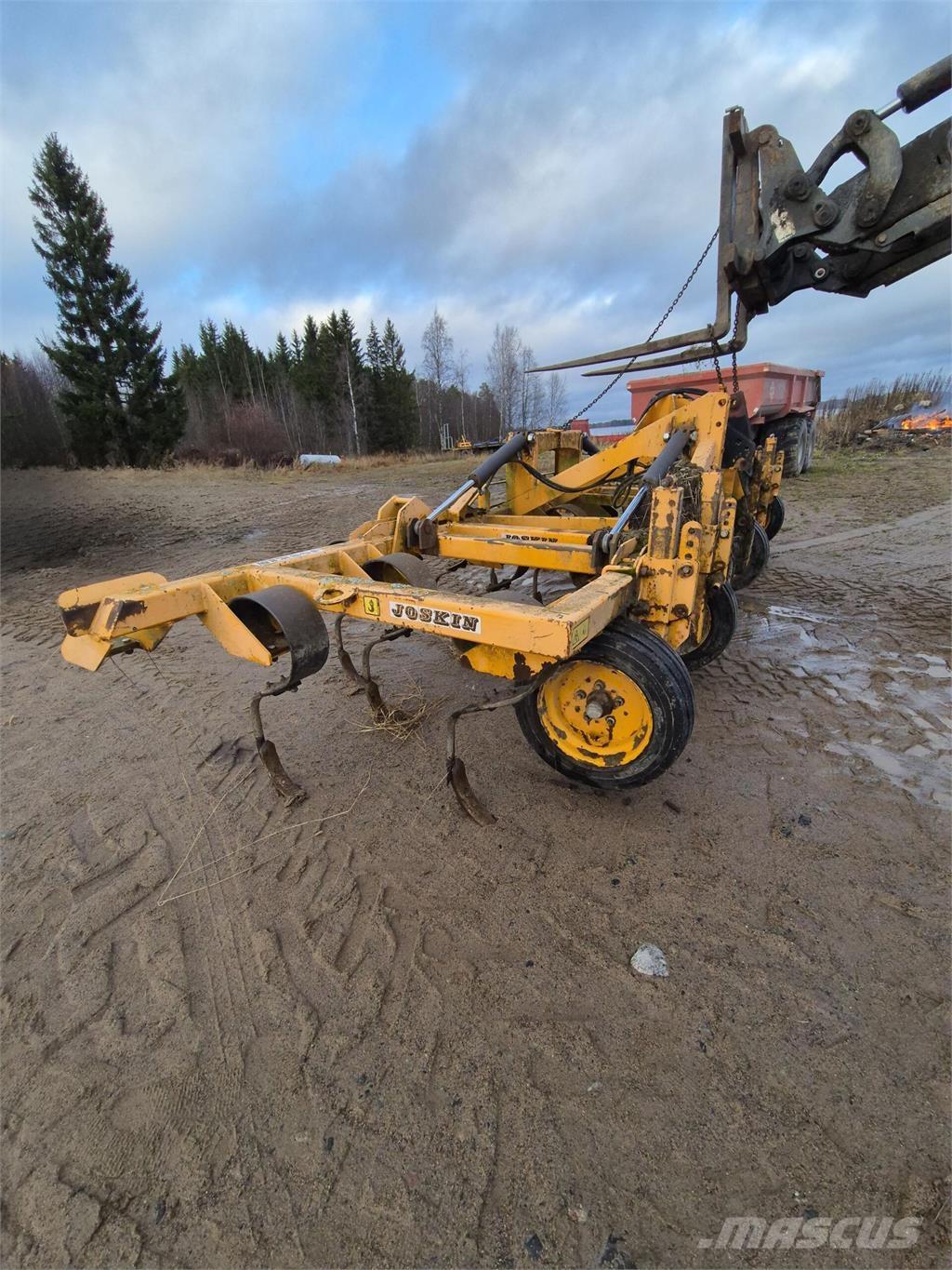 Joskin 5700 Cultivadores