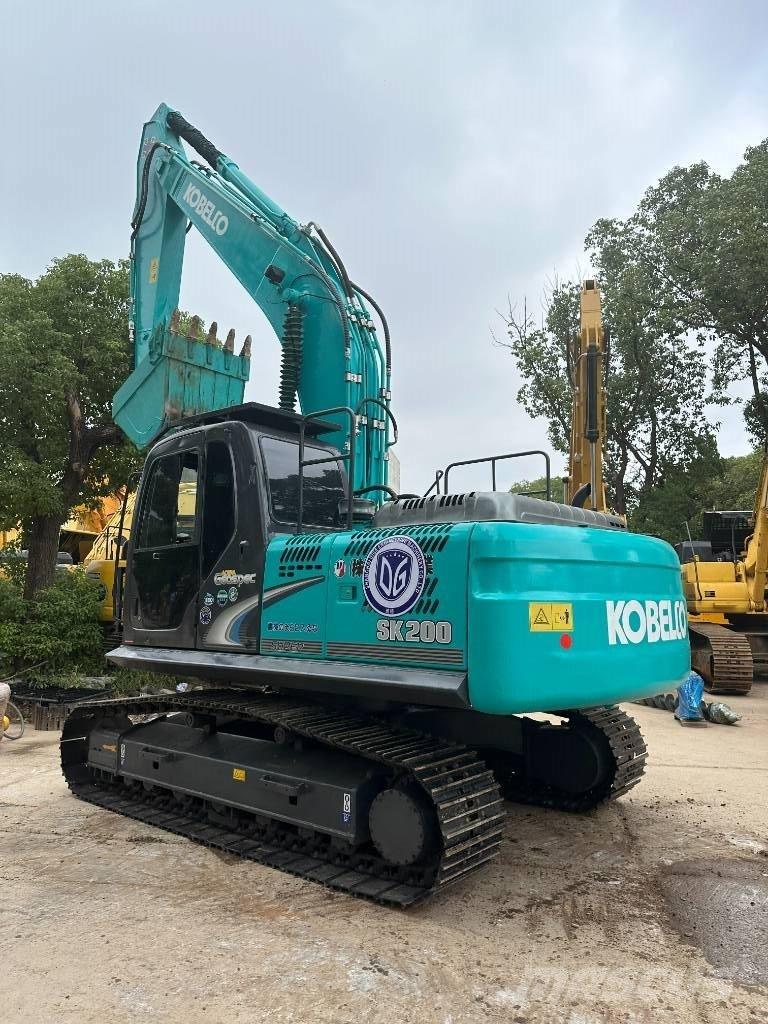 Kobelco SK 200-8 Excavadoras de cadenas