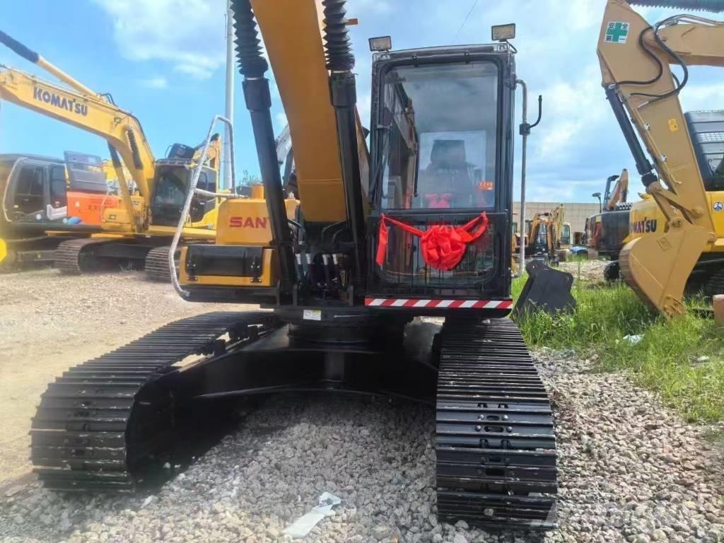 Sany SY215C Excavadoras de cadenas