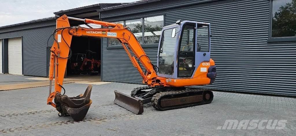 Hitachi EX30 Mini excavadoras < 7t