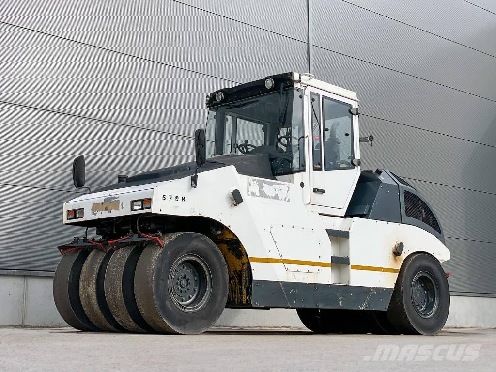 Bomag BW 24 RH Rodillos sobre neumáticos