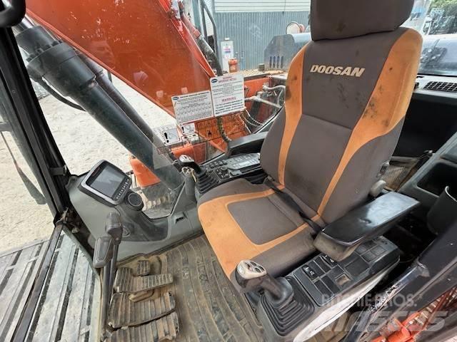 Doosan DX140LC-5 Excavadoras de cadenas