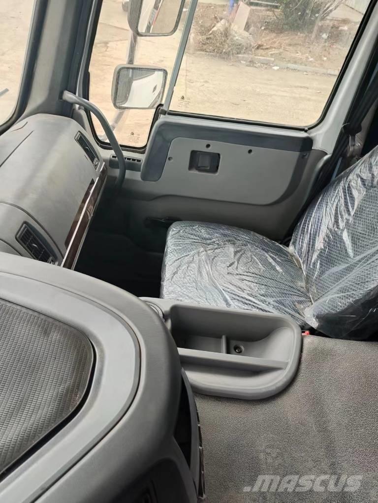 Howo 371 6x4 Camiones bañeras basculantes o volquetes