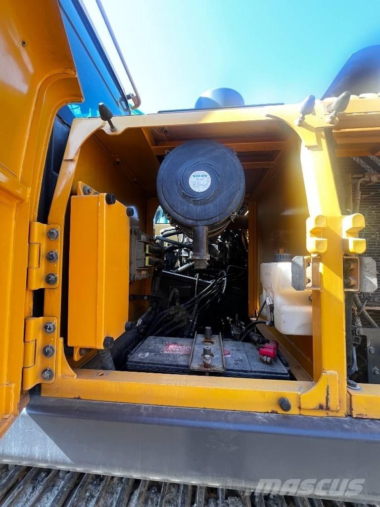 Volvo EC 220 D Excavadoras de cadenas