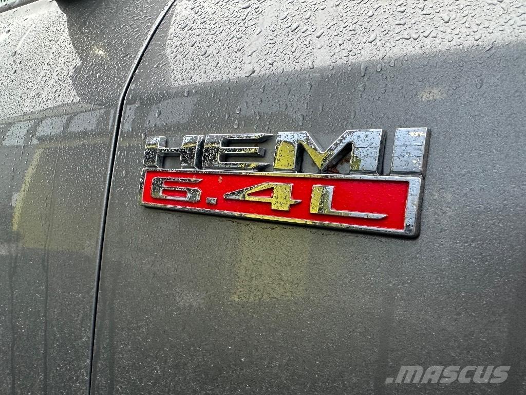 RAM 2500 Tradesman Furgonetas caja abierta