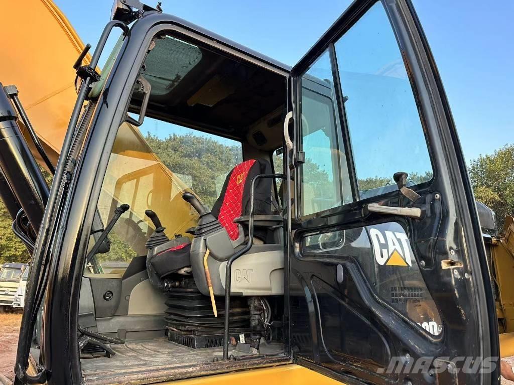 CAT 330 D2L Excavadoras de cadenas