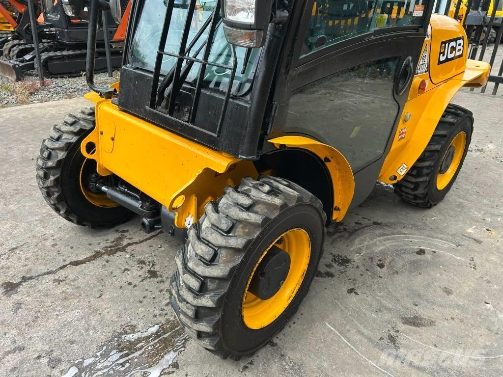 JCB 520-40 Carretillas telescópicas