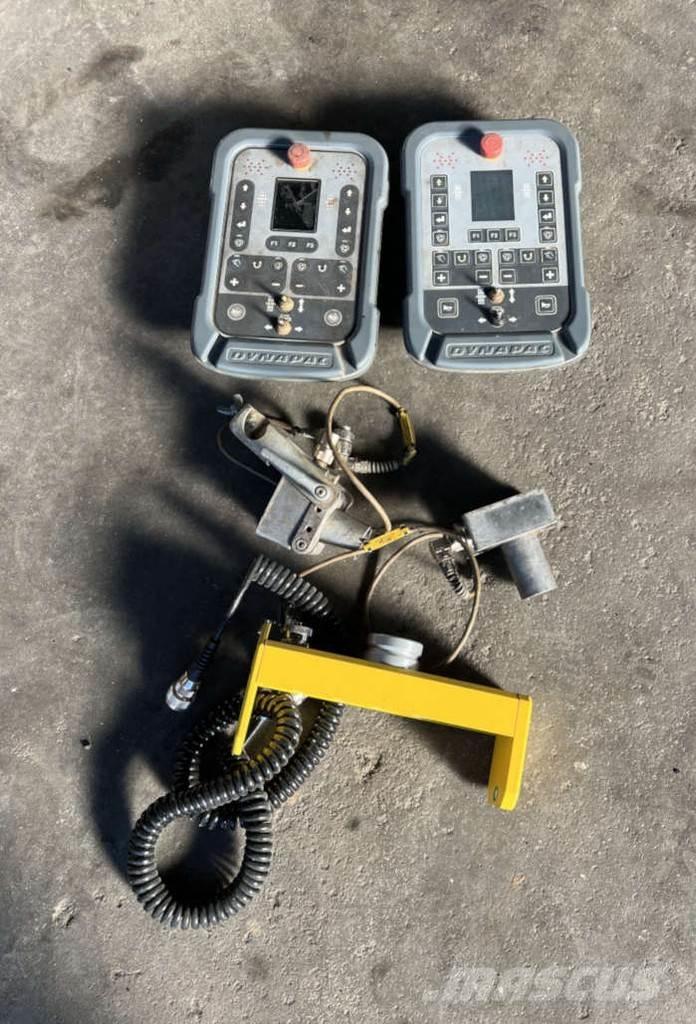 Dynapac SD 1800 W Asfaltadoras