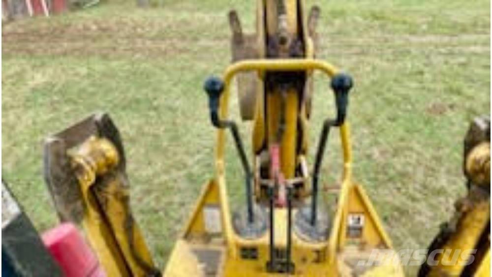 John Deere 110 Retrocargadoras