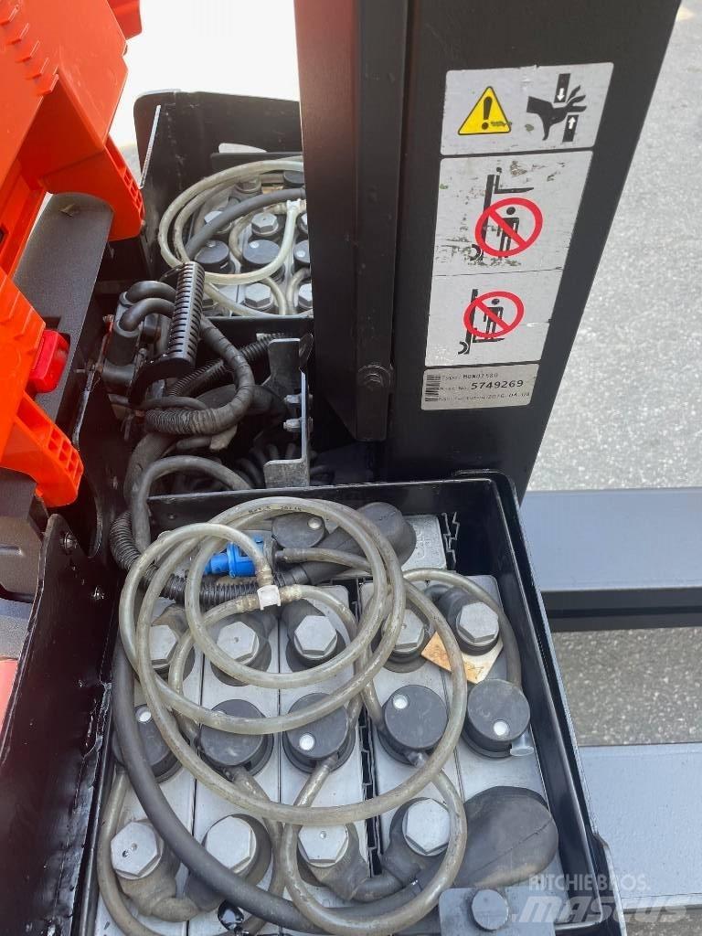 BT SWE080L Apiladores eléctricos