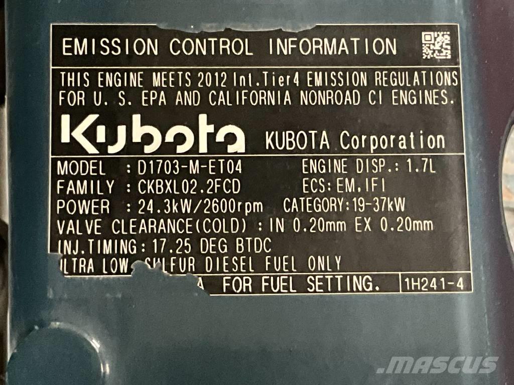 Bomag BW 120 AD-4 Rodillos de doble tambor