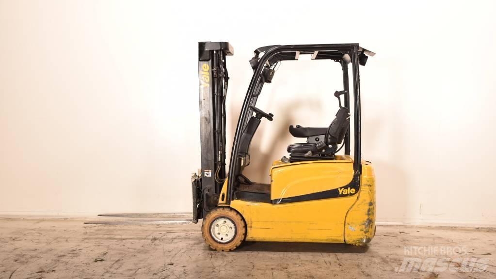 Yale ERP 18 VT Carretillas de horquilla eléctrica