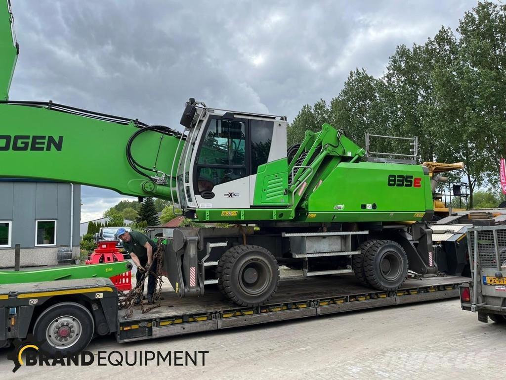 Sennebogen 835M E Excavadoras de manutención