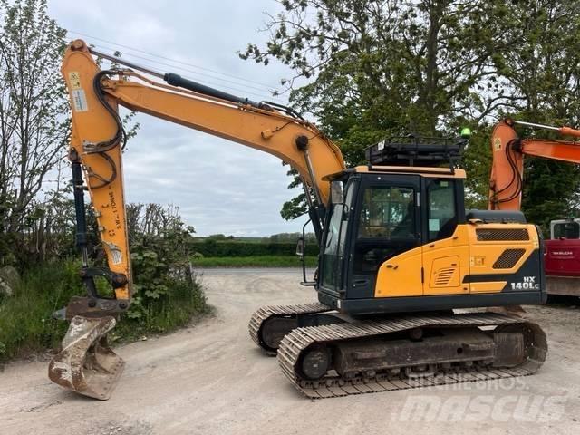 Hyundai HX 140 L Excavadoras de cadenas