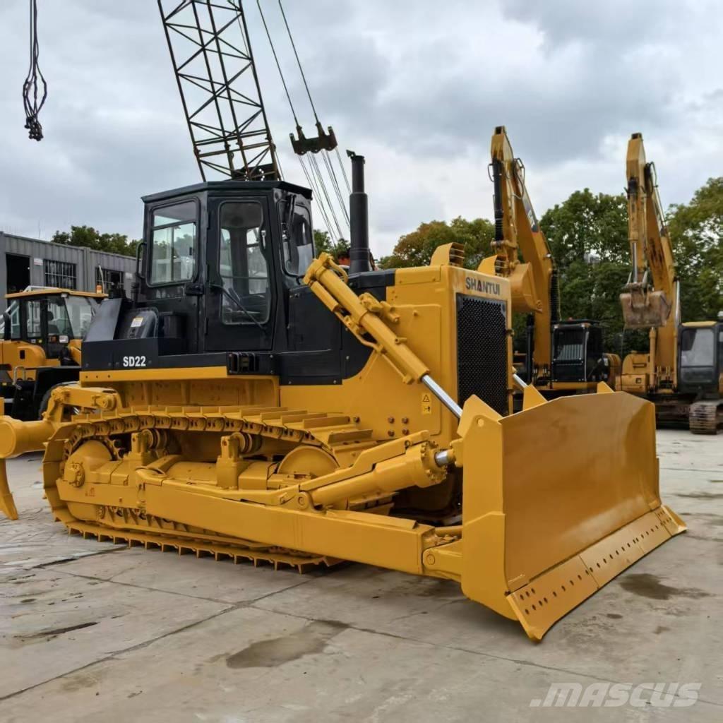 Shantui SD22 Buldozer sobre oruga