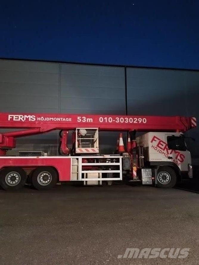 Bronto Bronto S53XTD Plataformas sobre camión