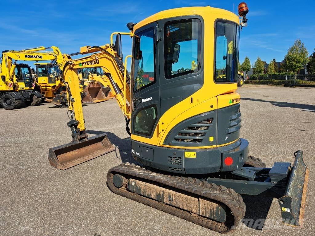 Hyundai R30 Z-9AK Mini excavadoras < 7t