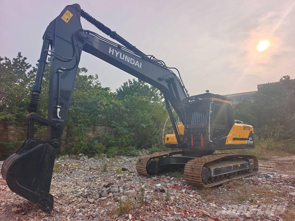 Hyundai 225LC-9T Excavadoras de cadenas