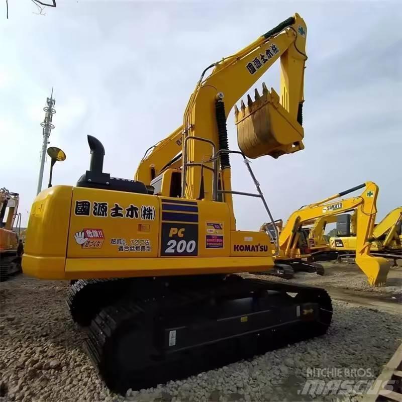 Komatsu PC 200 Excavadoras de cadenas
