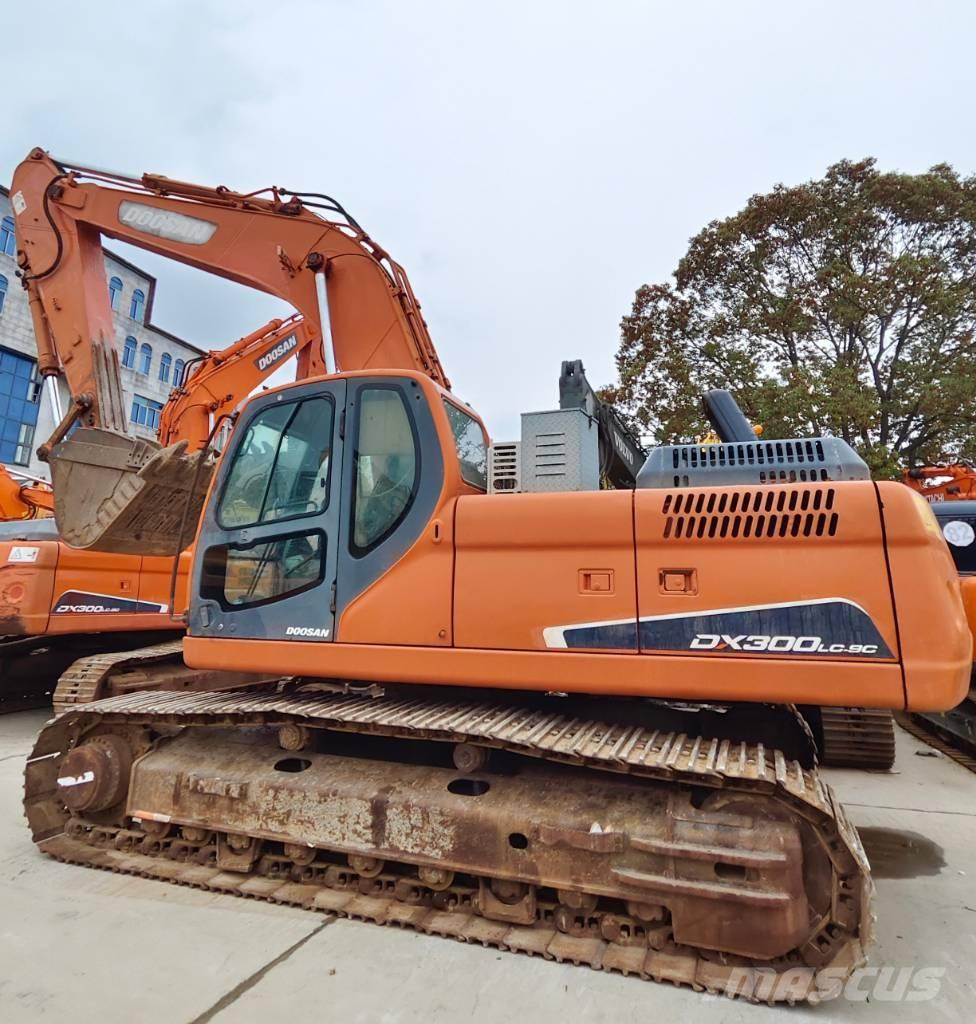 Doosan DX 300 LC Excavadoras de cadenas