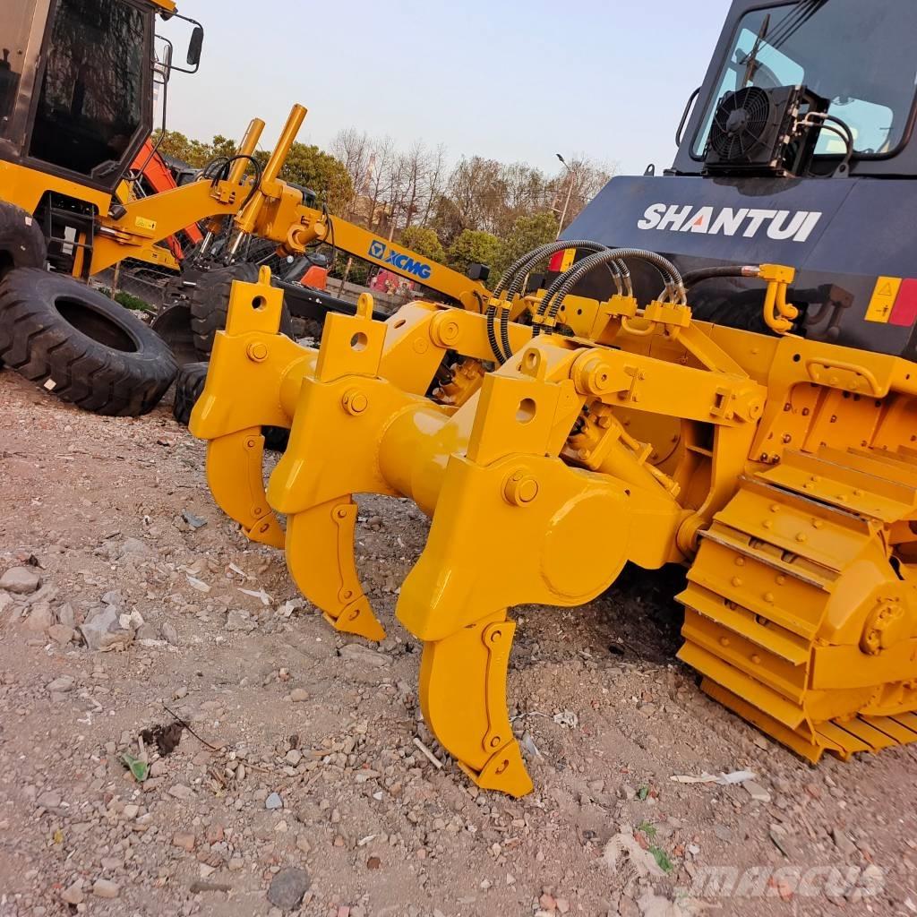 Shantui SD 22 Buldozer sobre oruga