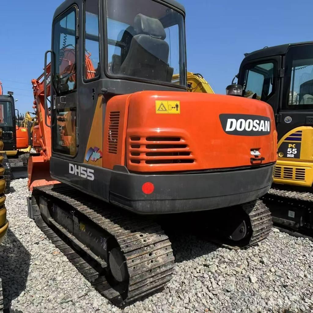 Doosan 55 Excavadoras de cadenas