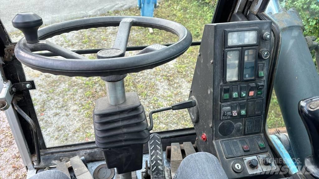 Terex MHL 320 Excavadoras de manutención