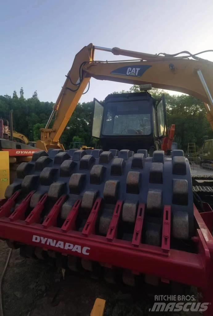Dynapac CA 30 D Rodillos de un solo tambor