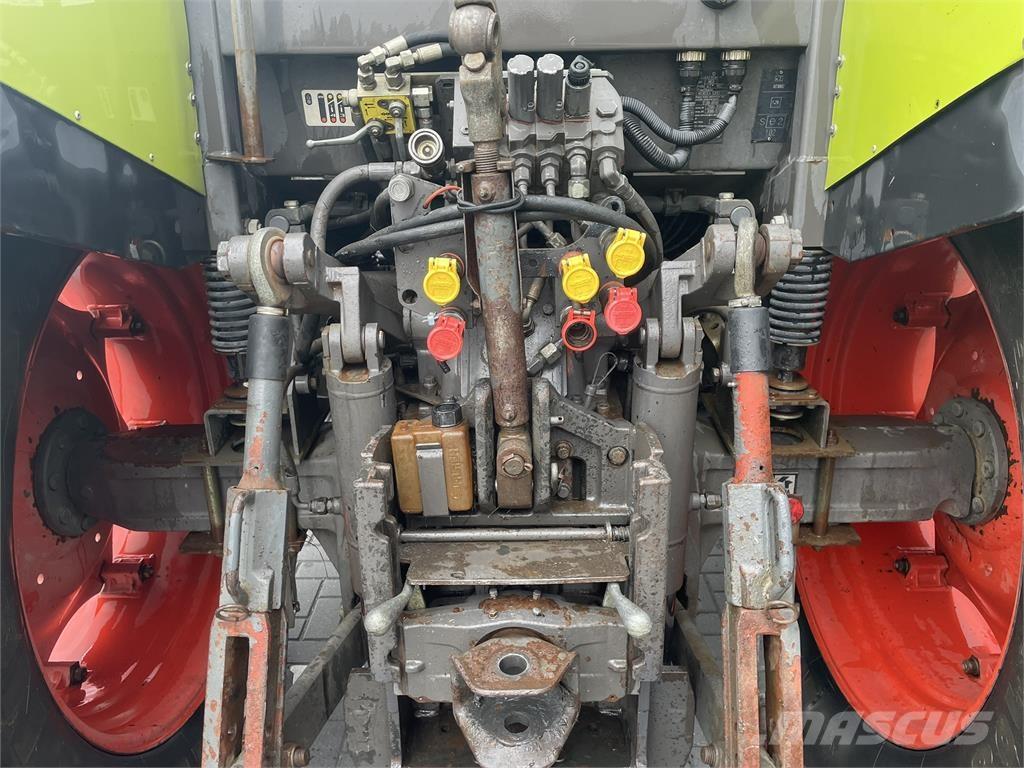 CLAAS ATZ 567 Tractores