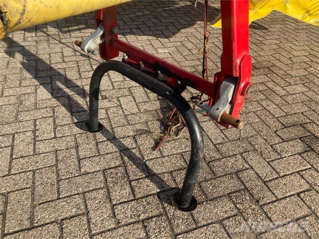 Fella TS 880 HARK Rastrillos y henificadores