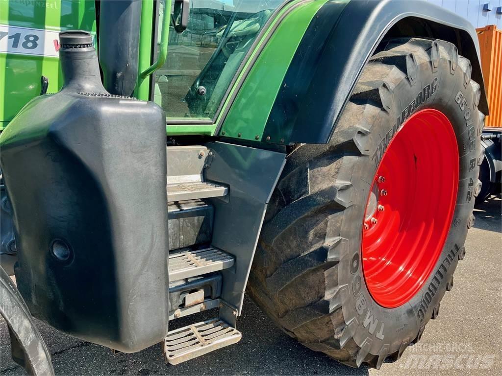 Fendt 718 COM3 Tractores