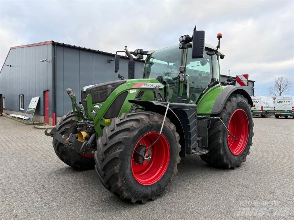 Fendt 724 S4 Tractores