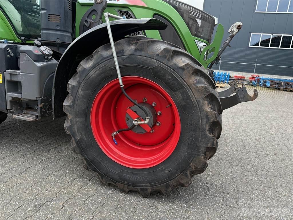 Fendt 724 S4 Tractores