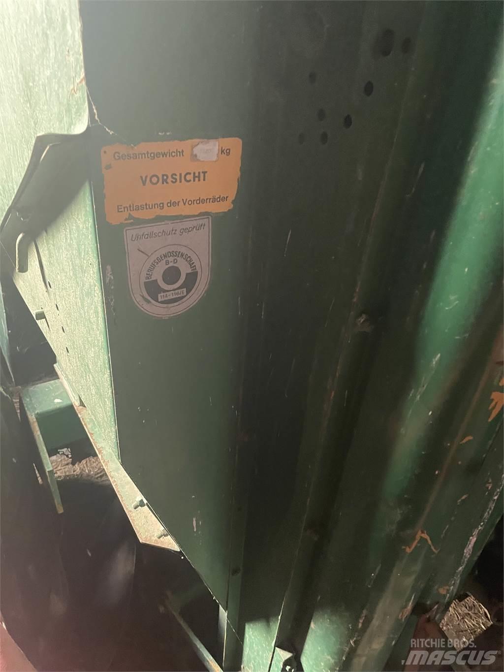 Hassia pootmachine Cosechadoras y excavadoras para patata