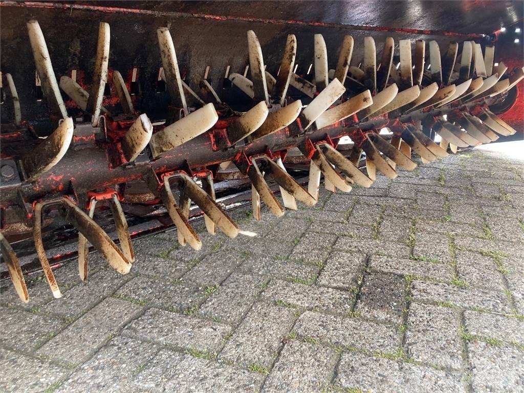 Kuhn FC 313 Segadoras