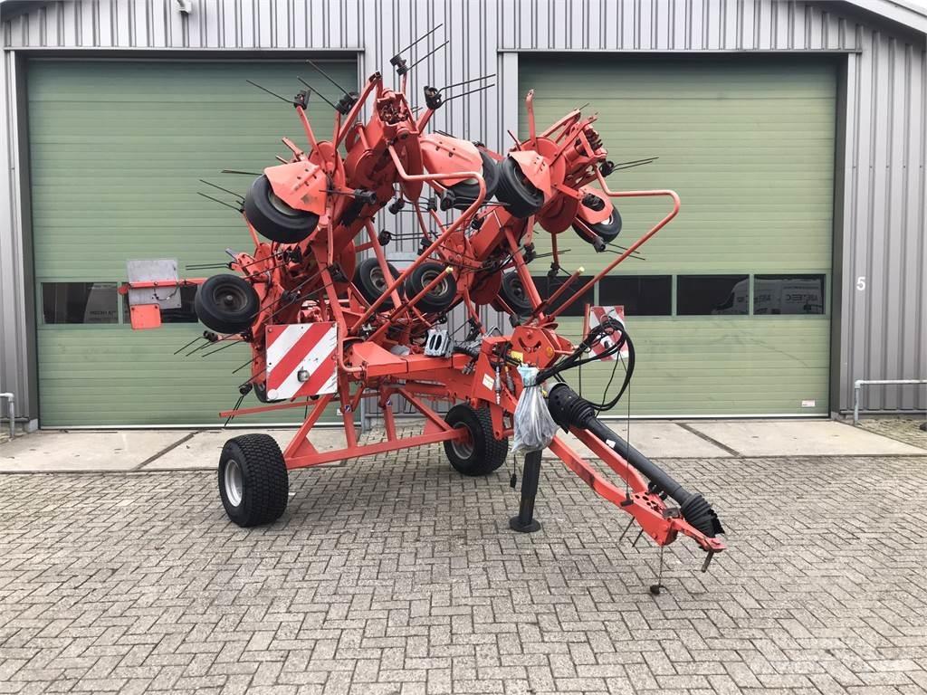 Kuhn GF 10802 T Rastrillos y henificadores