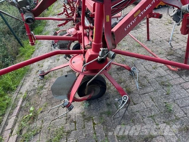Lely Lotus 675 Rastrillos y henificadores