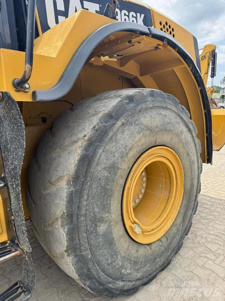 CAT 966 K Cargadoras sobre ruedas