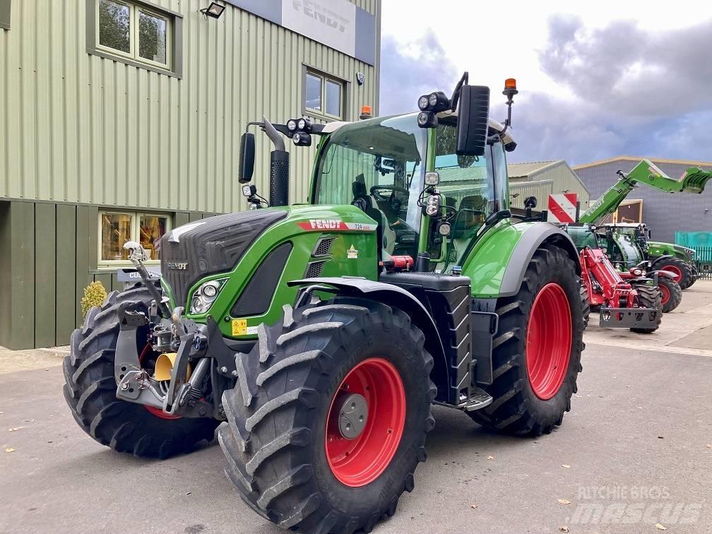 Fendt 724 Profi Plus Tractores