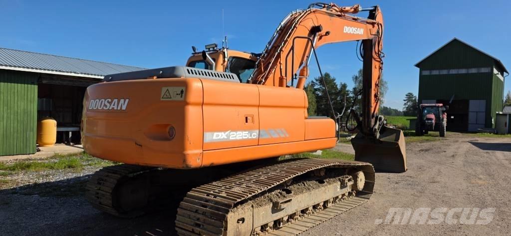 Doosan DX 225 LC Excavadoras de cadenas