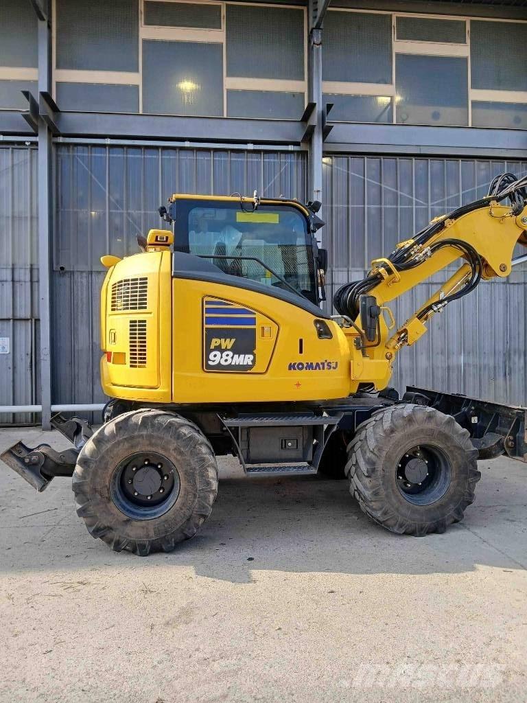 Komatsu PW 98 MR-11 Excavadoras de ruedas